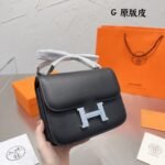 Hermès Constance Swift cowhide leather size: 19cm