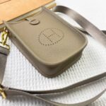 Hermès Evelyn TOGO mini phone bag Grey 336 size: 18*12.5*4cm - Image 6