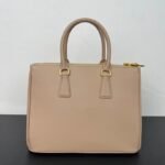 Prada - Image 5