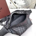 Burberry canvas Chest pack bag size: 16*30cm - Image 2