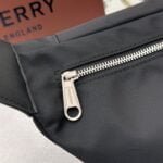 Burberry canvas Chest pack bag size: 16*30cm - Image 4