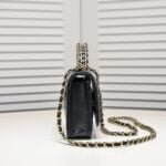 Chanel cowhide handle Rich crossbody shoulder bag 3107 size: 19.5*11.5*4cm - Image 3