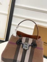 Burberry Bucket bag size: 26*8cm - Image 2