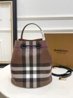 Burberry Bucket bag size: 26*8cm - Image 4