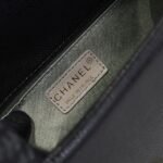 Chanel Cowhide caviar with gold hardware size: 25*15*9cm - Image 3