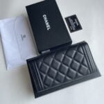 Chanel sheepskin Clutch bag with gold hardware size: 19*10cm - Image 5