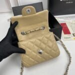 Chanel cf Square Fat 1115 sheepskin leather ginger size: 18*14*7cm - Image 9