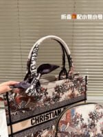Dior book tote presbyopia with small wallet  size: 35cm - Image 2