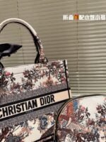 Dior book tote presbyopia with small wallet  size: 35cm - Image 6