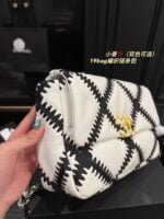 Chanel sheepskin embroidery argyle Crossbody handbag 1160 size:26cm - Image 7