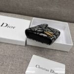 Dior Classic organ card pack with multiple slots 6114  size:11*8*3cm - Image 4