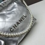 CHANEL Pearl garbage bag sliver size: 23*28*22*7cm - Image 2