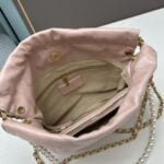CHANEL Pearl garbage bag pink size: 23*28*22*7cm - Image 4