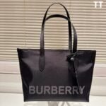 Burberry nylon tote bag size: 29*24cm