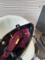 Chanel new tote bag size: 29*31cm - Image 4