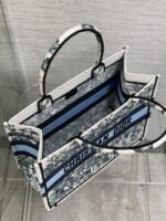 DIOR / MEDIUM DIOR BOOK TOTE can customized name on bag M1296ZECZ_M933 - Image 5