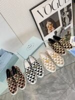 Prada 2024 New arrival flat loafers size: 35—40(41 can be customized) note shoes size and color which you want when you fill shipping address - Image 3