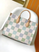 Dior - Image 3