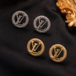 ZG2170 LV Earrings