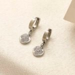 ZG2437 LV Earrings With box - Image 2