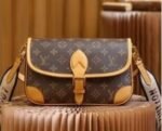 LBao2521004 LV High Quality Bag 24*15*9cm