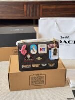 GCoPaiBao Coach Flip badge small square bag 21.5*16cm - Image 3
