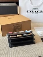 GCoPaiBao Coach Flip badge small square bag 21.5*16cm - Image 6