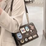 GCoPaiBao Coach Flip badge small square bag 21.5*16cm