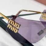 GypMuHujin MIUMIU Sunglasses
